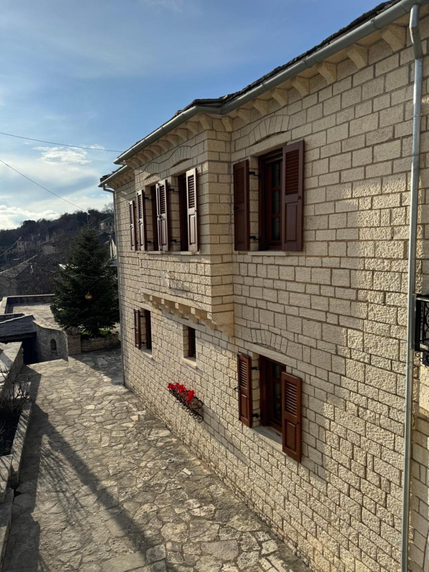 Вилла Βίτσα Πετρόκτιστο Αρχοντικό "Ιόλη" Με Θέα Ζαγόρι Экстерьер фото